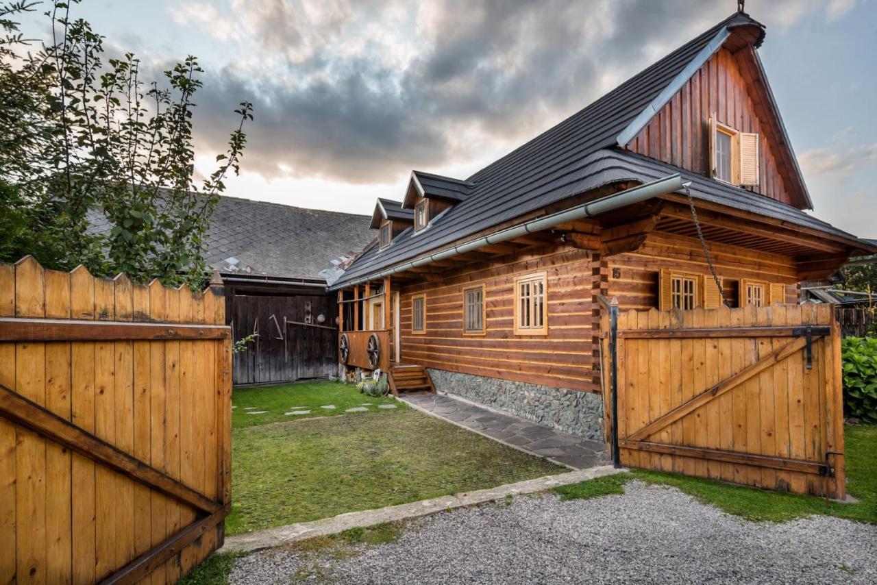 Drevenica Polomka, 5 Min Peso Restauracia, Ticha Ulica, Potok Villa Brezno Bagian luar foto