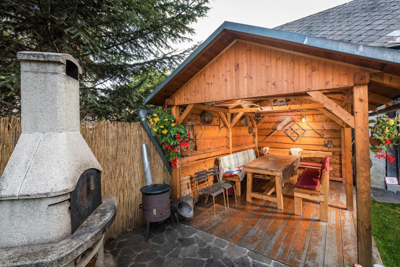 Drevenica Polomka, 5 Min Peso Restauracia, Ticha Ulica, Potok Villa Brezno Bagian luar foto