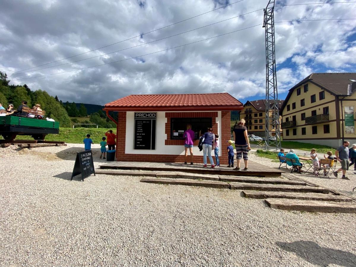 Drevenica Polomka, 5 Min Peso Restauracia, Ticha Ulica, Potok Villa Brezno Bagian luar foto